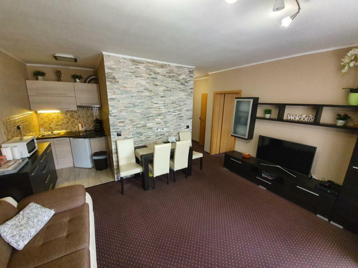 Baby Apartman Apartment Hajdúszoboszló Екстериор снимка