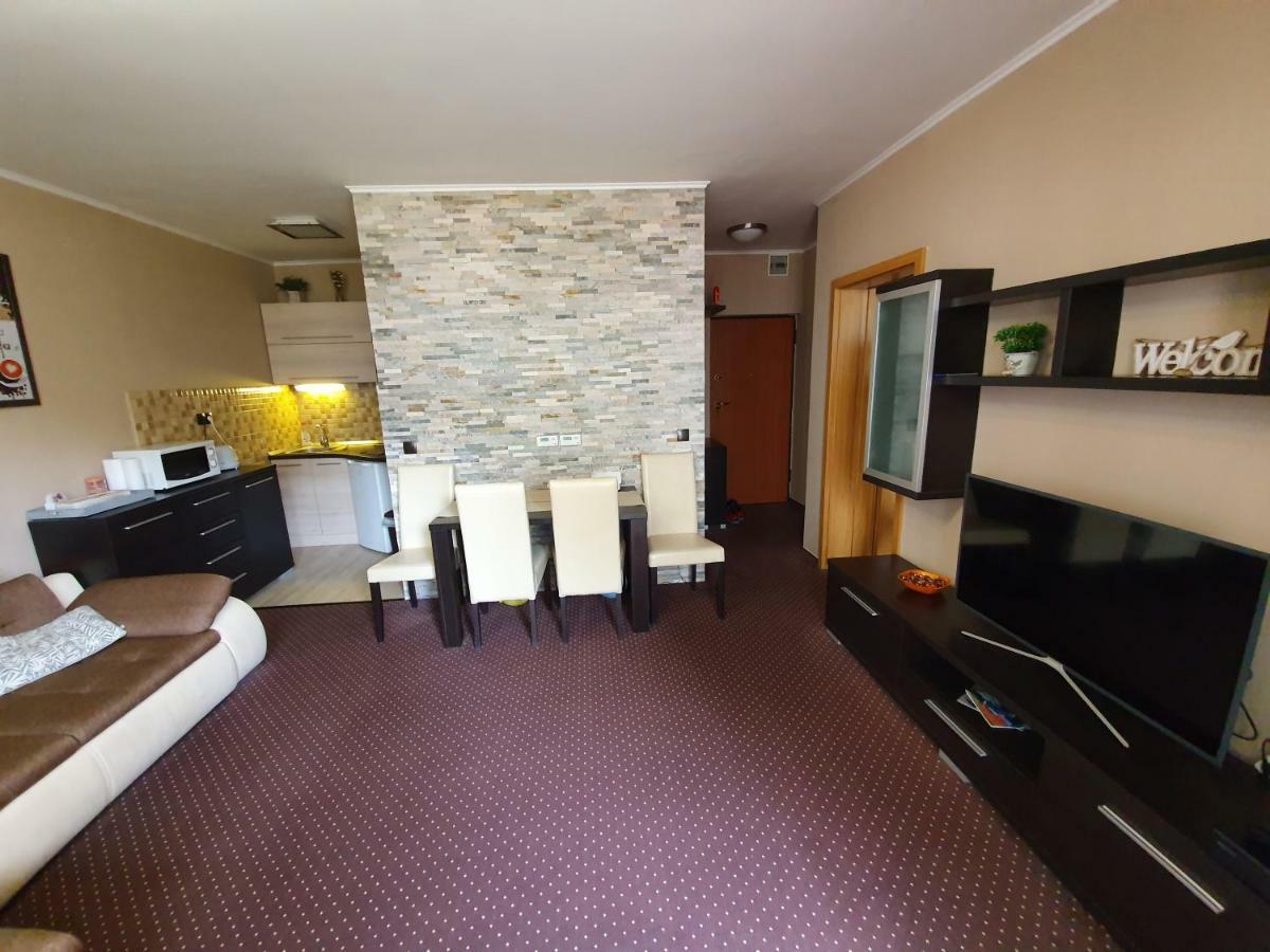 Baby Apartman Apartment Hajdúszoboszló Екстериор снимка
